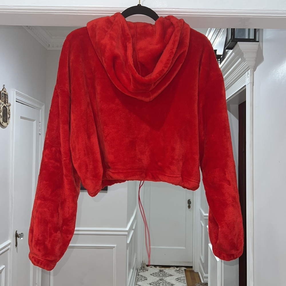 Over it red size Large furry teddy crop sweater - Picture 6 of 7